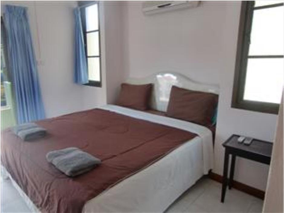 Happy Guest House Phuket Exterior photo